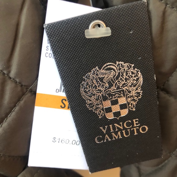 Woman’s jacket - Picture 3 of 5